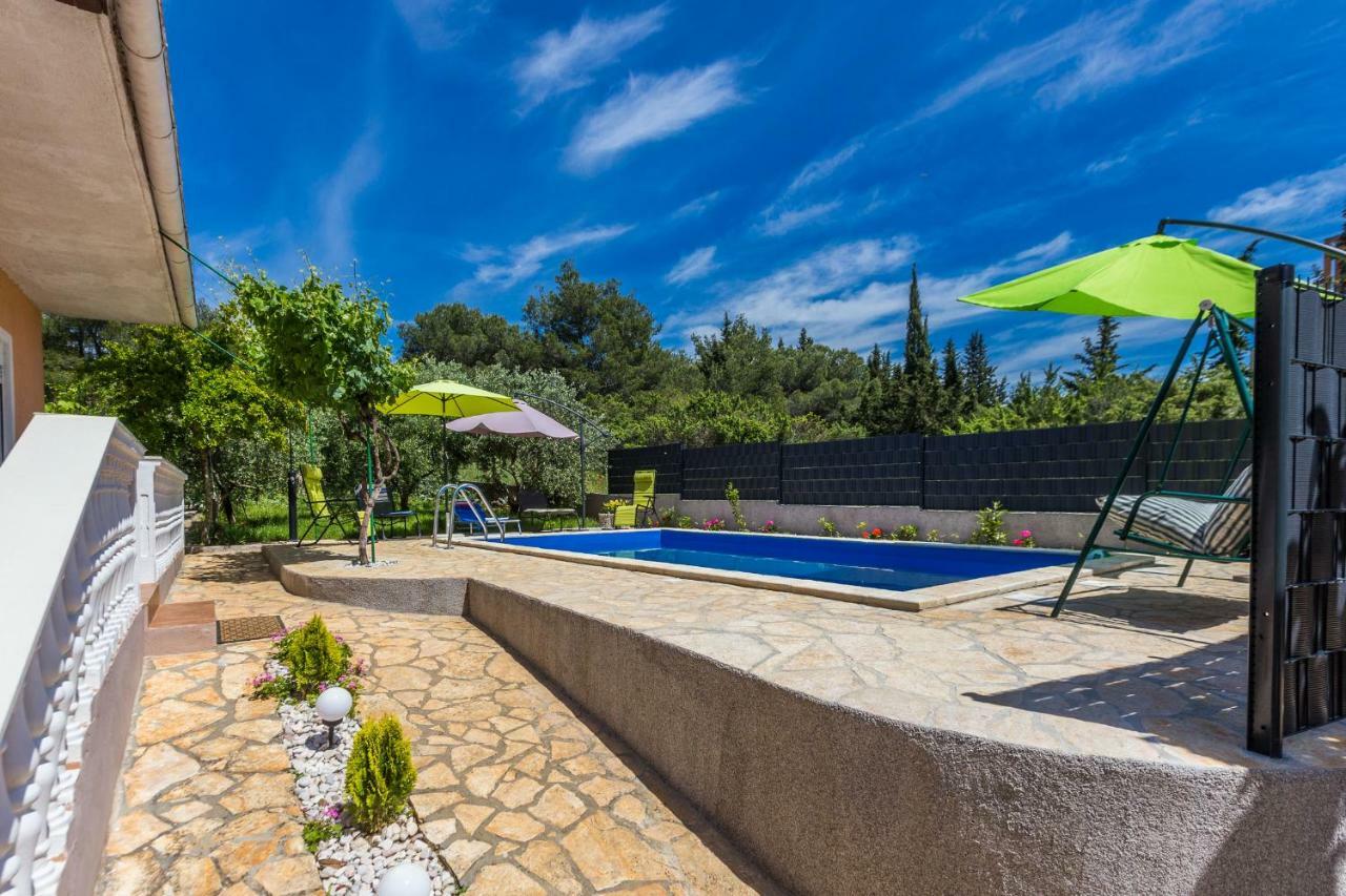 Holiday Home Flora Задар Экстерьер фото